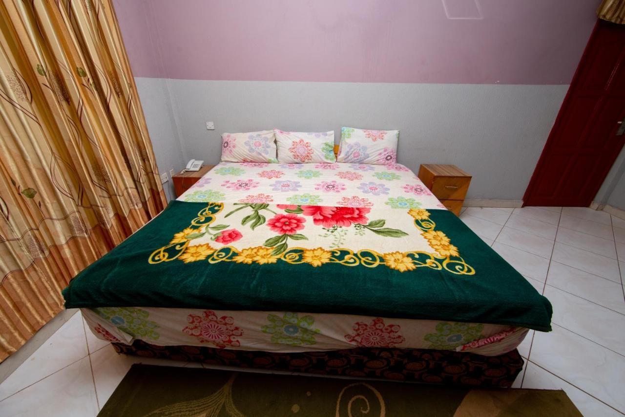 Pemicsa Hotel Accra Spintex Экстерьер фото
