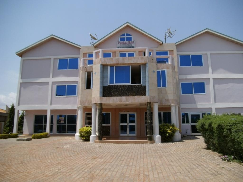 Pemicsa Hotel Accra Spintex Экстерьер фото