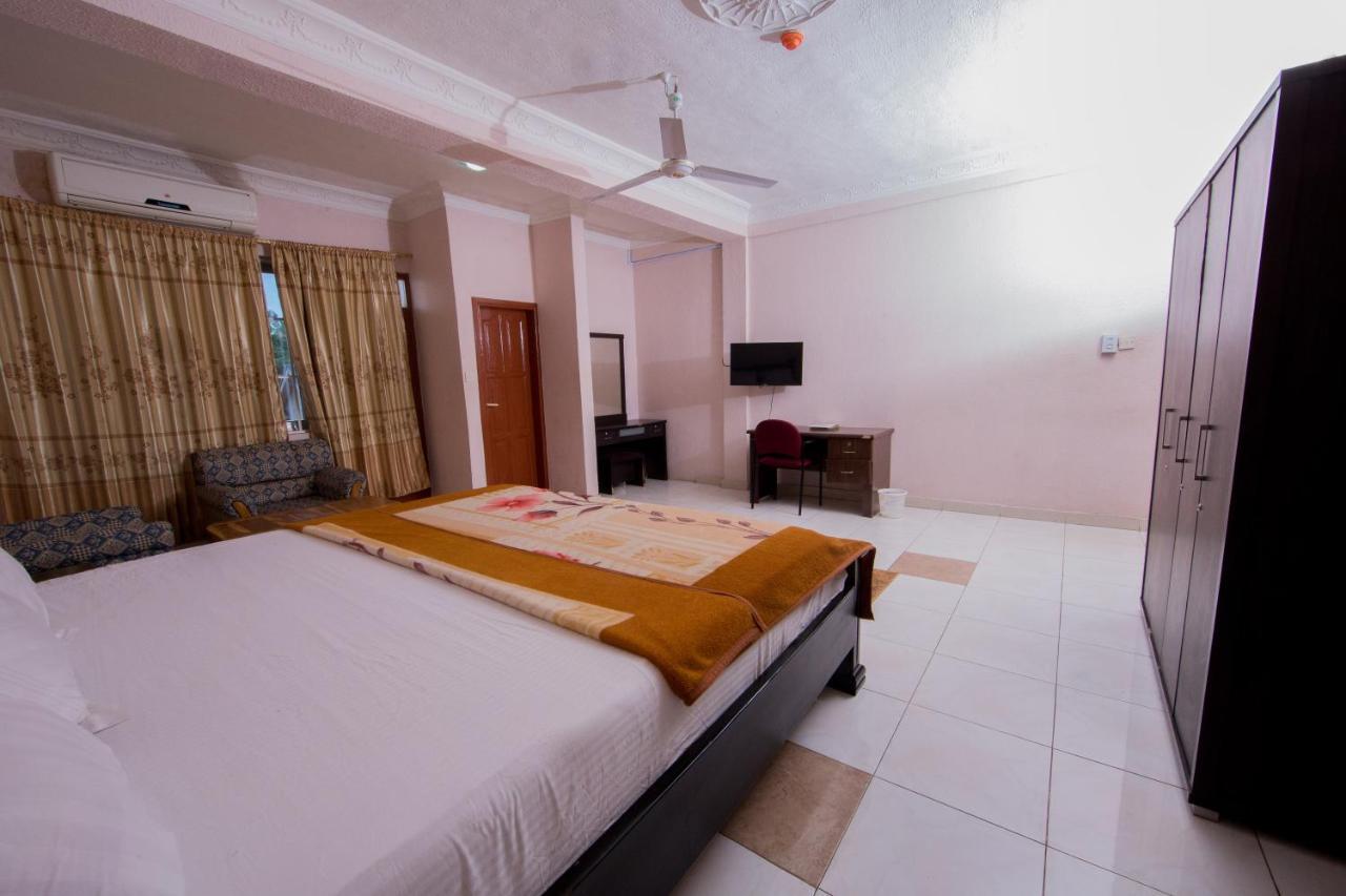 Pemicsa Hotel Accra Spintex Экстерьер фото