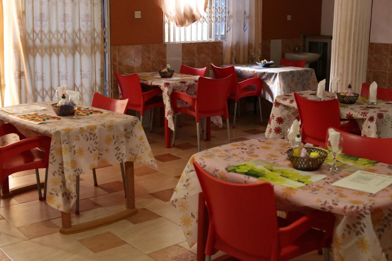Pemicsa Hotel Accra Spintex Экстерьер фото