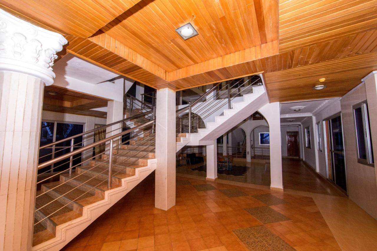 Pemicsa Hotel Accra Spintex Экстерьер фото